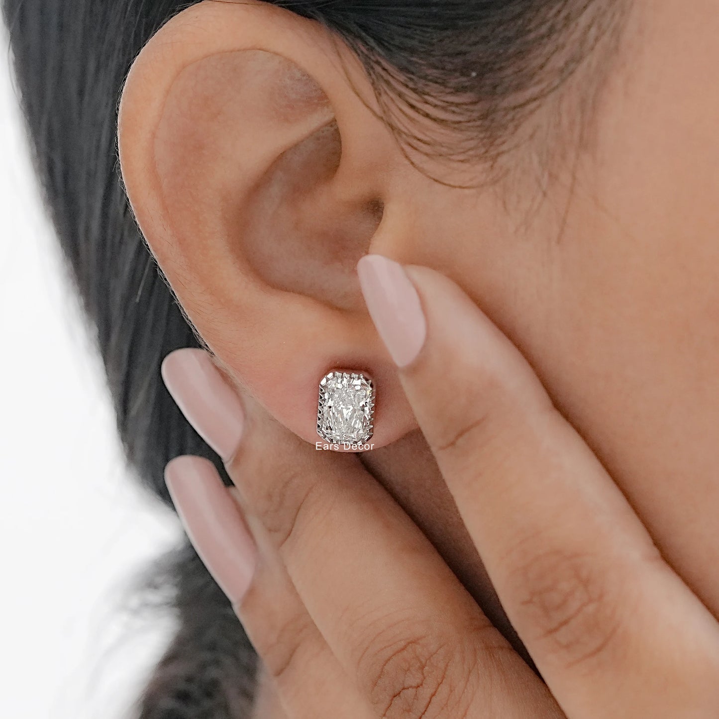 front view of vvs clarity radiant moissanite milgrain stud earring for ladies