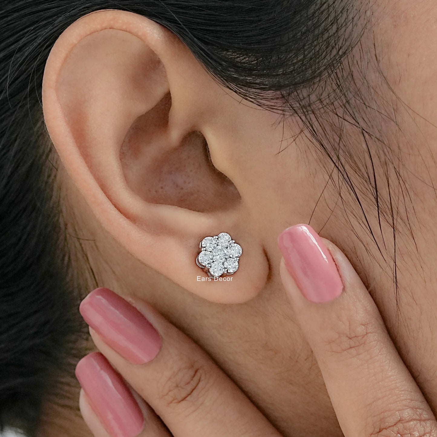 Cluster Round Diamond Stud Earrings