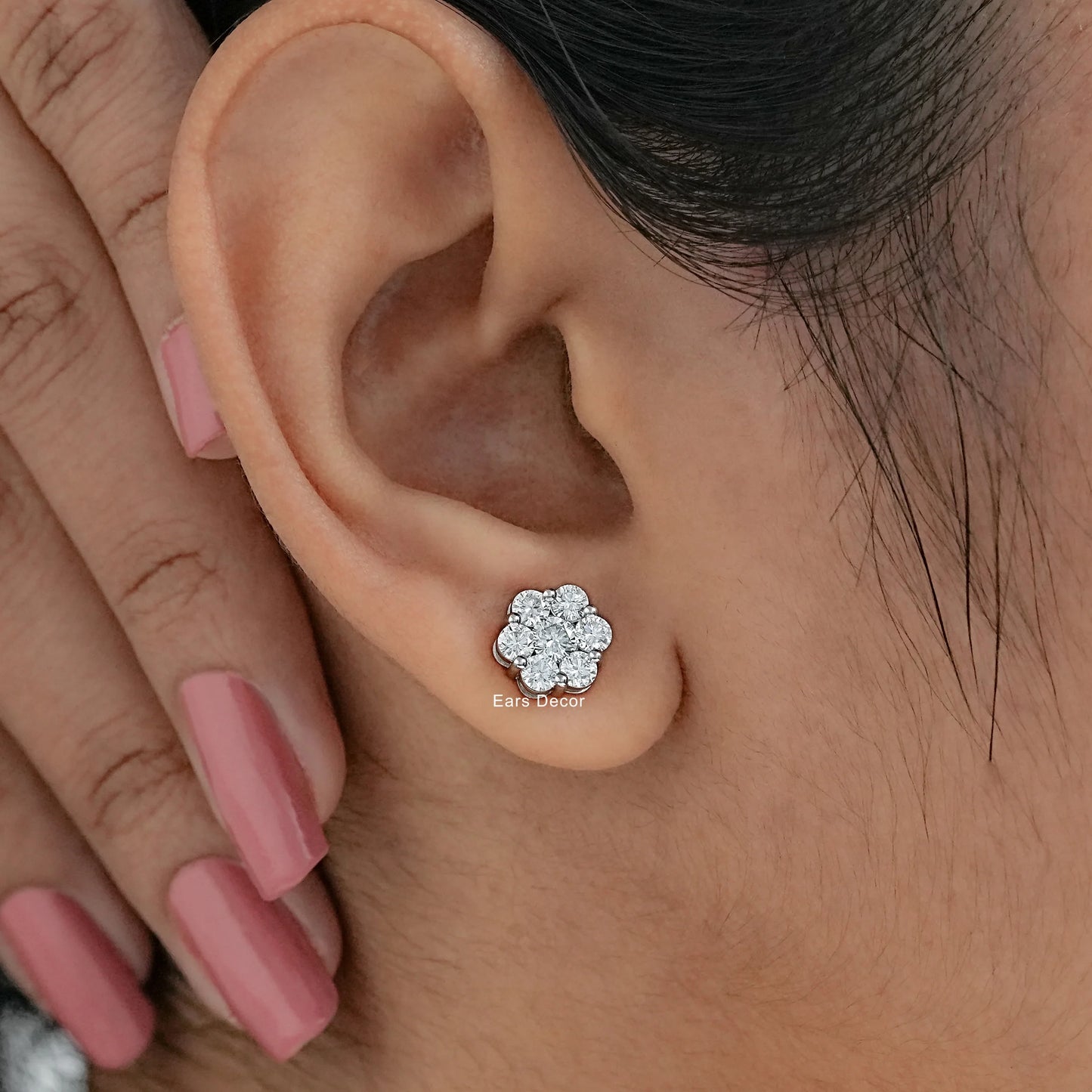 Cluster Round Diamond Stud Earrings