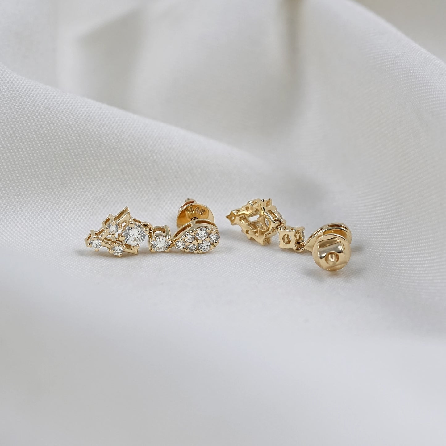 Round Lab Grown Diamond Cluster Set Drop Earrings