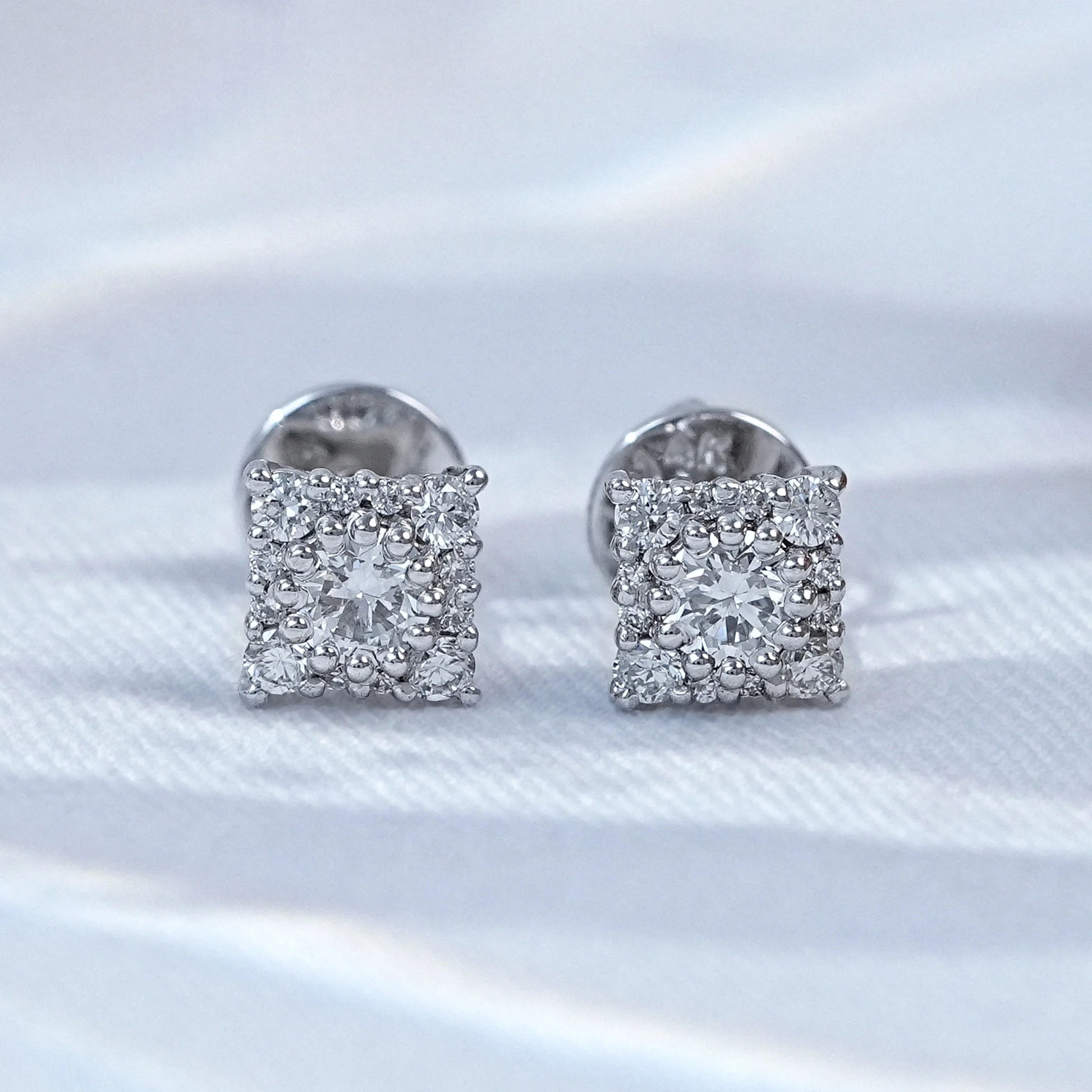 14k gold minimalist diamond stud earrings in square shape design