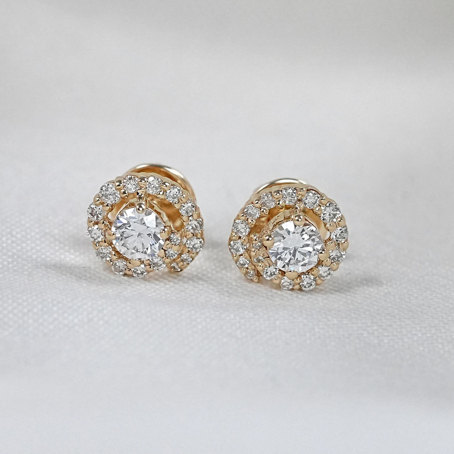 Round Cut Natural Diamond Spiral stud Earrings