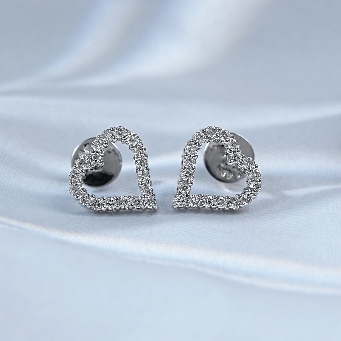 Open Heart Natural Round Diamond Stud Earring