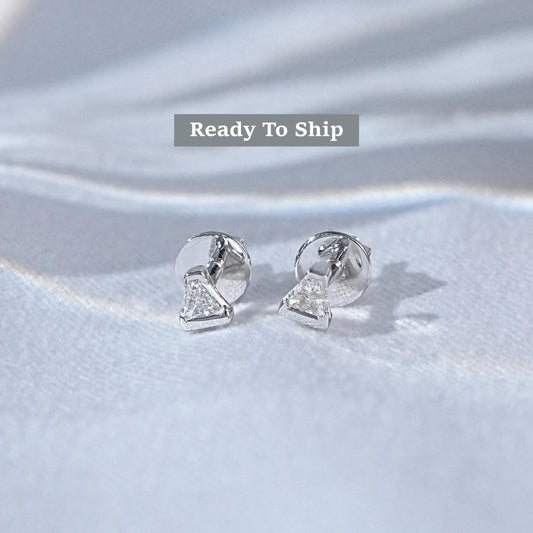 Calf'S Head Lab Diamond Daint Stud Earrings
