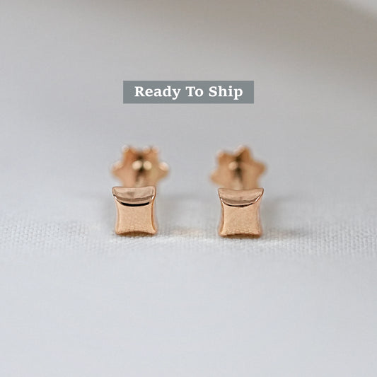 Minimalist Pillow Stud Earrings