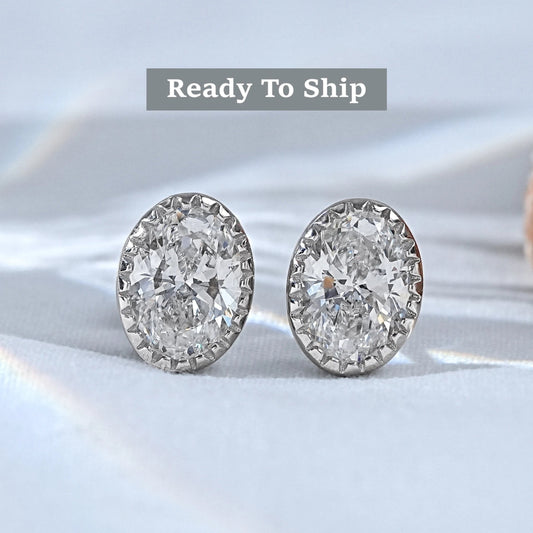 Oval Cut Lab Diamond Stud