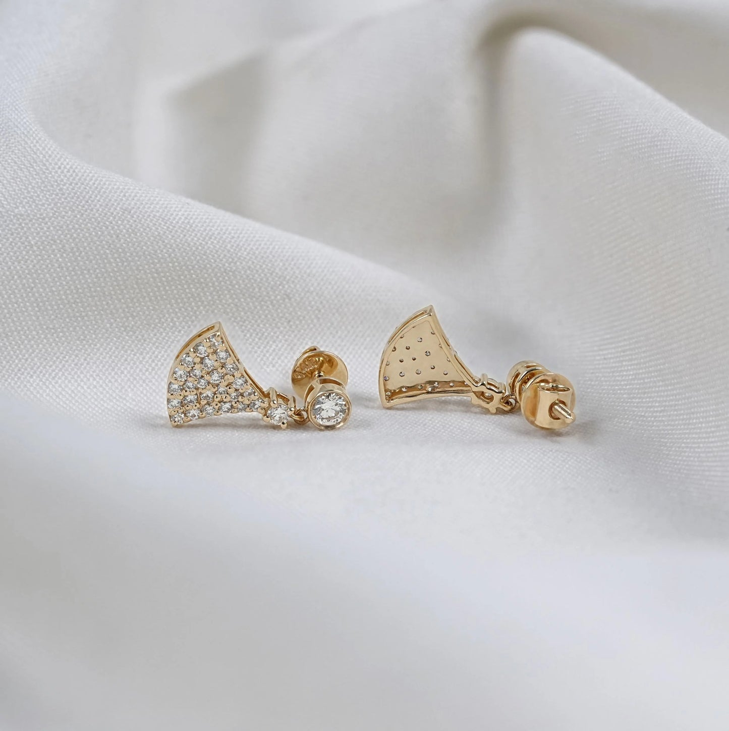 Round Lab Diamond Pave Set Drop Earrings