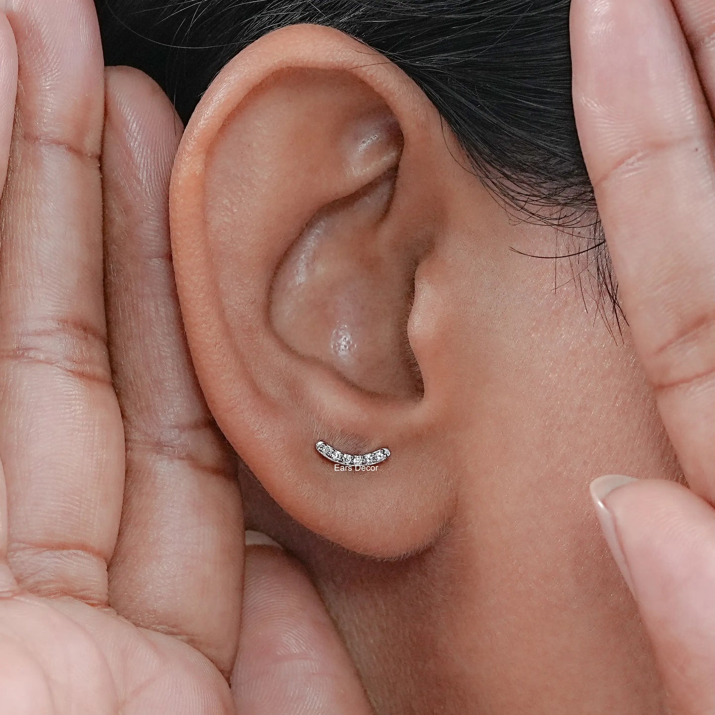 Round Diamond Curved Bar Stud Earrings