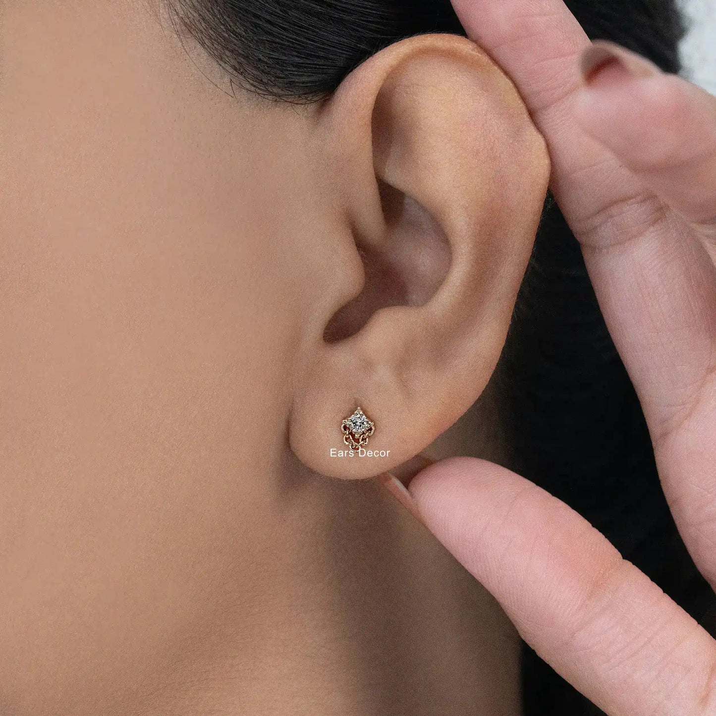 Round Cut Bar Chain Stud Earring