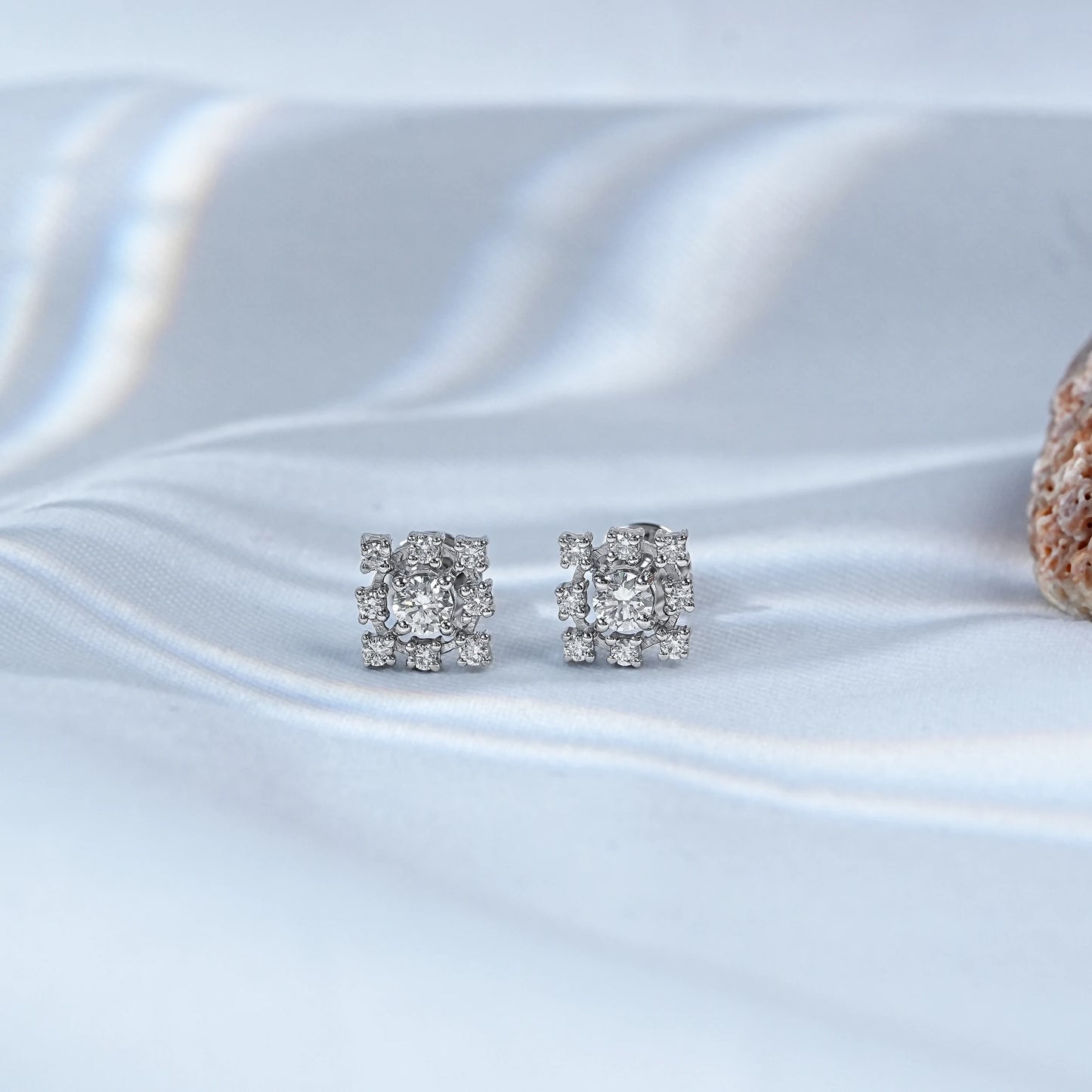 Round Cut Natural Diamond Dainty Earrings