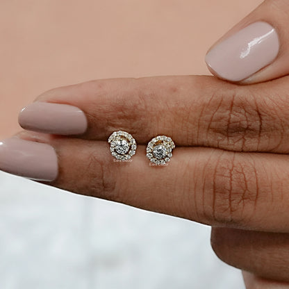 Round CVD Diamond Spiral Stud Earrings
